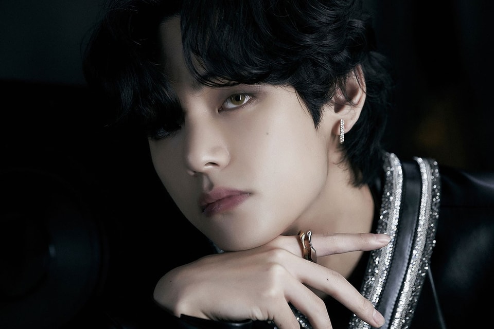 Bts V Breaks Guinness World Records With Instagram Babylinoshops Bts V Breaks Guinness World Records With Instagram Babylinoshops