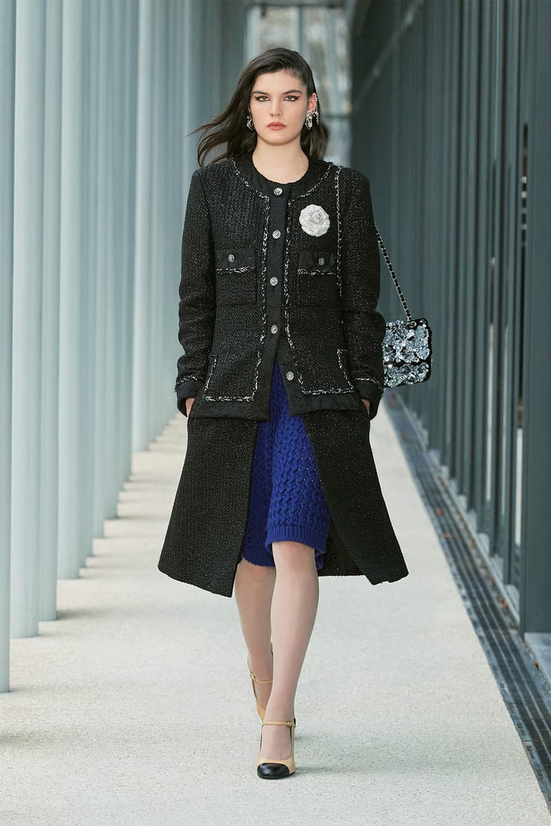 Chanel Métiers d'art 2021 2022 Collection Runway Show
