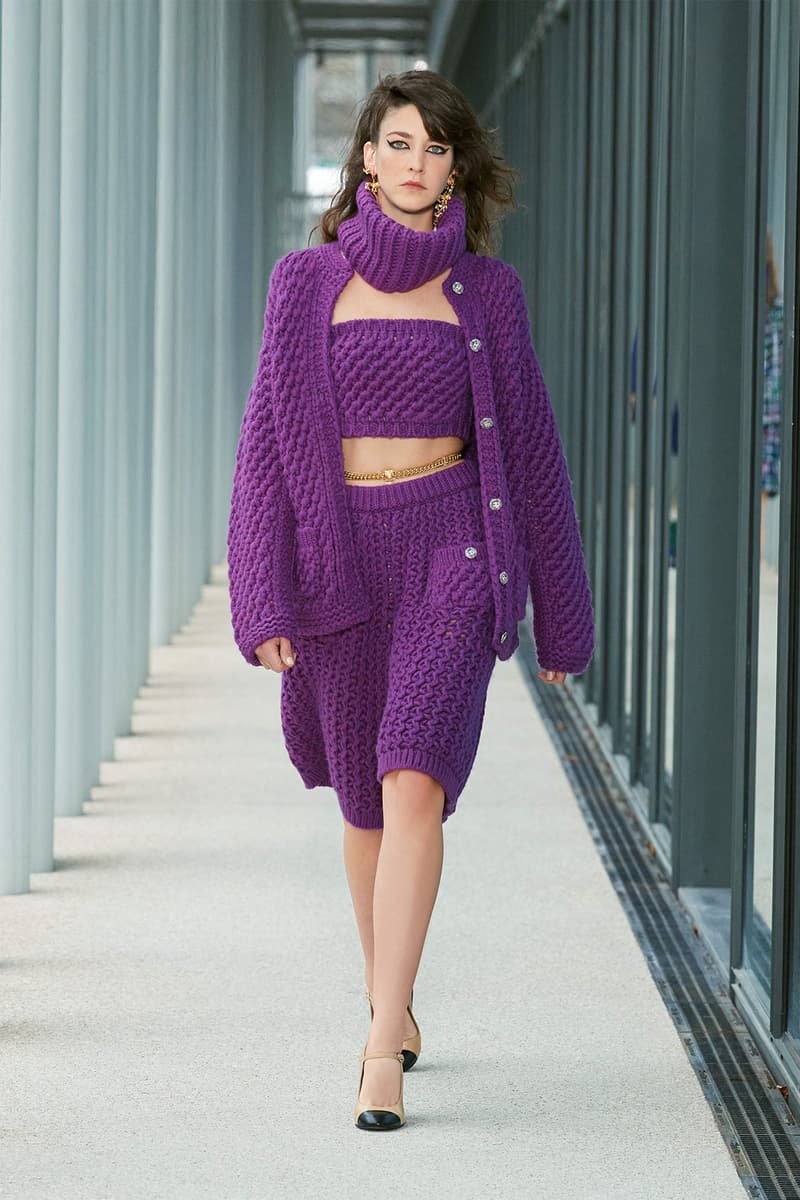 Chanel Métiers d'art 2021 2022 Collection Runway Show