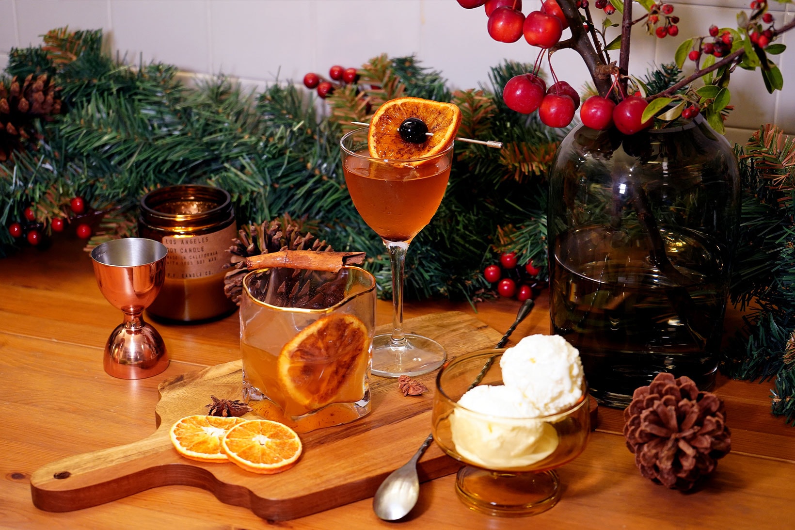 Christmas Cocktails Recipes Drinks Easy Must-Try Fat-washed Hot Buttered Rum Mulled Martinez