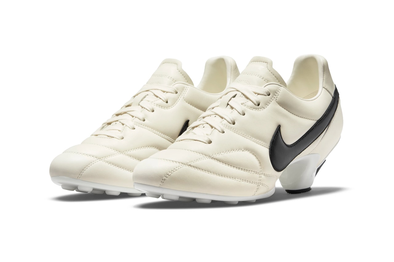 COMME des GARÇONS Nike Premier Heels White Football Soccer Boots