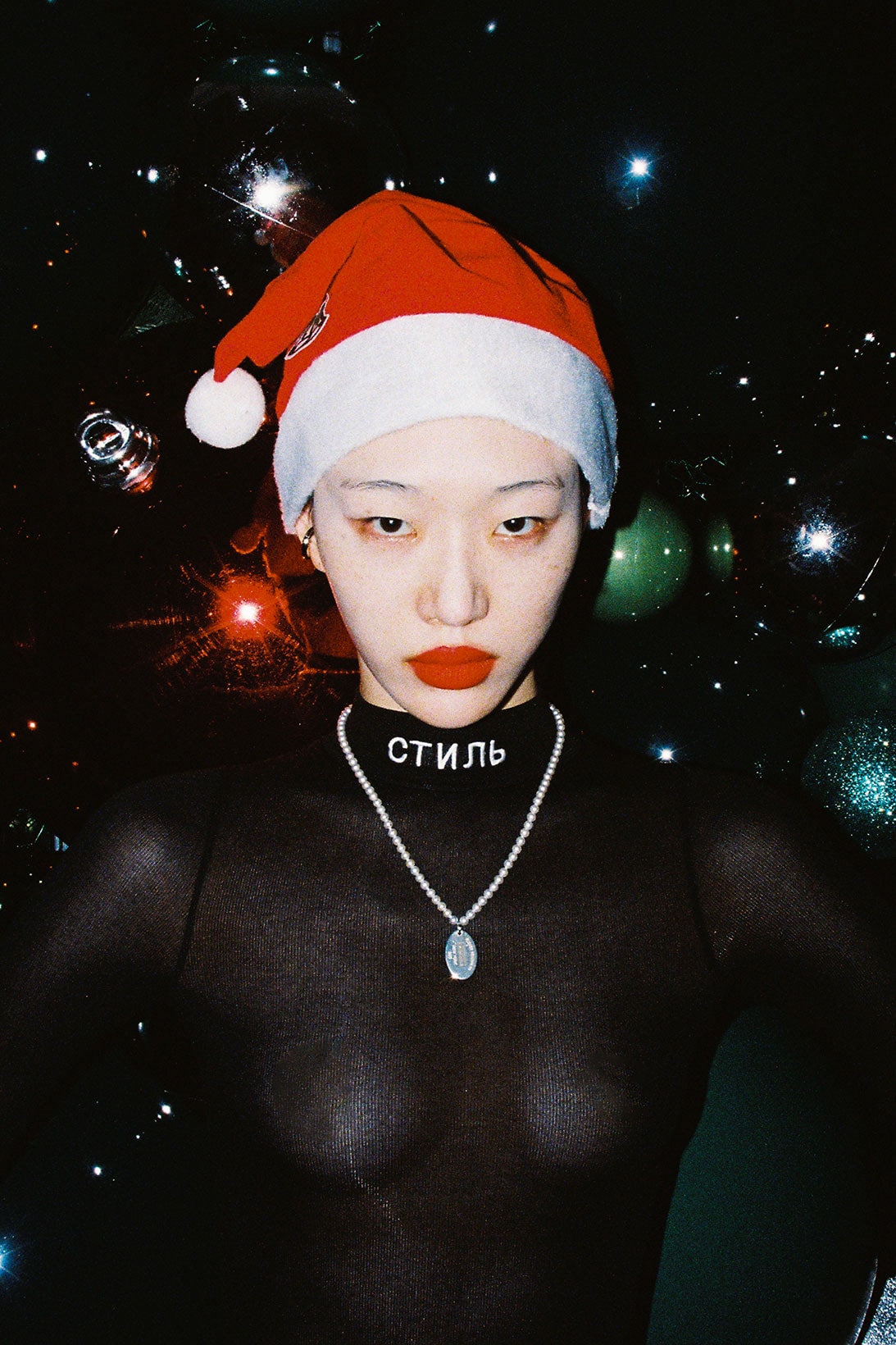sora choi korean model santa hat necklace mesh top