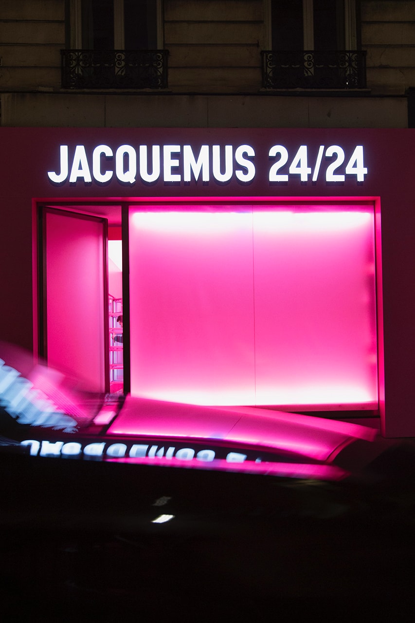 jacquemus pink 2 collection 24/24 store