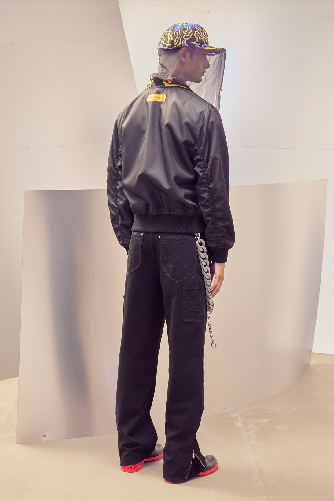 Louis Vuitton Men's Virgil Abloh Pre-Fall 2022 Collection bomber Jacket Jeans