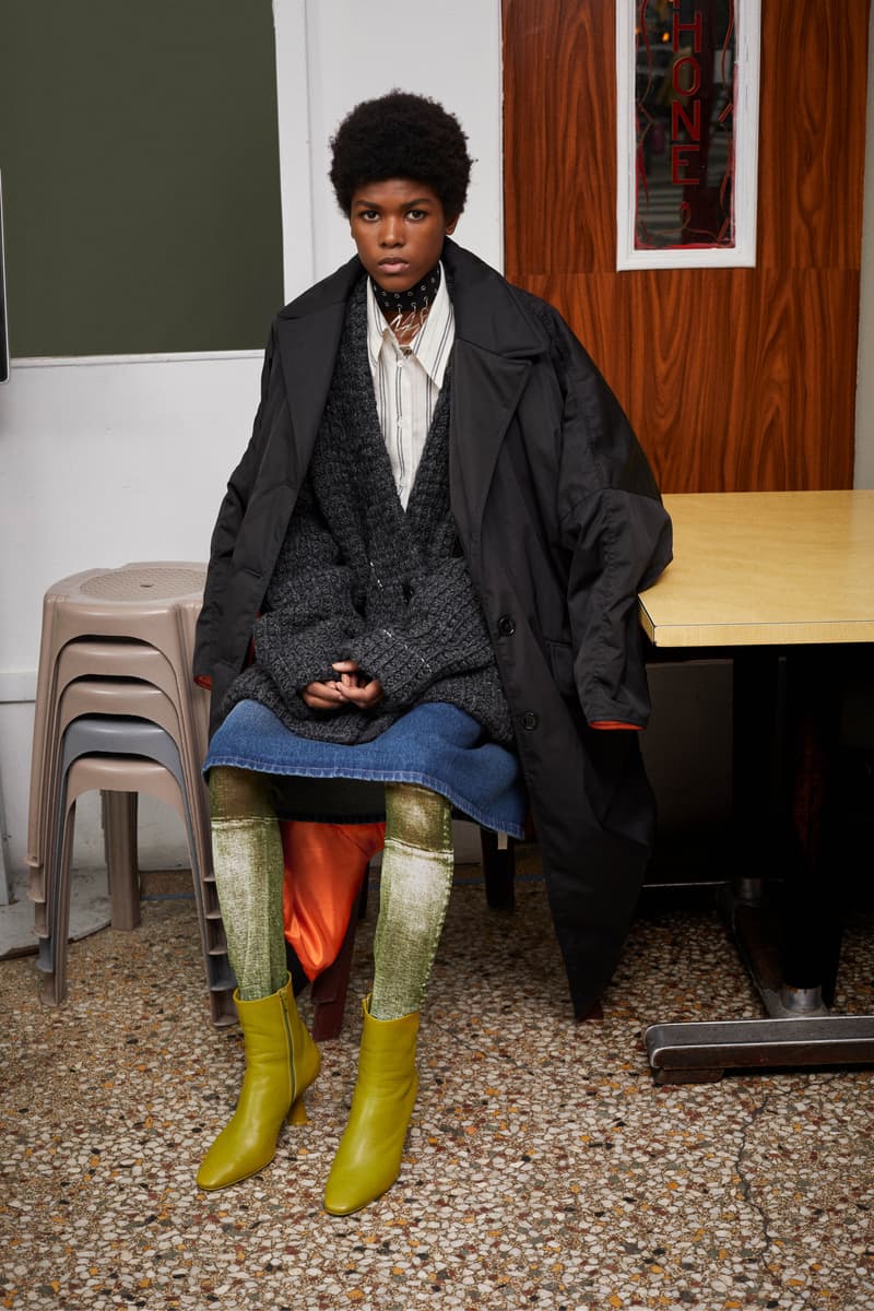 maison margiela avant premiere fall winter 2022 wool overcoat green boots