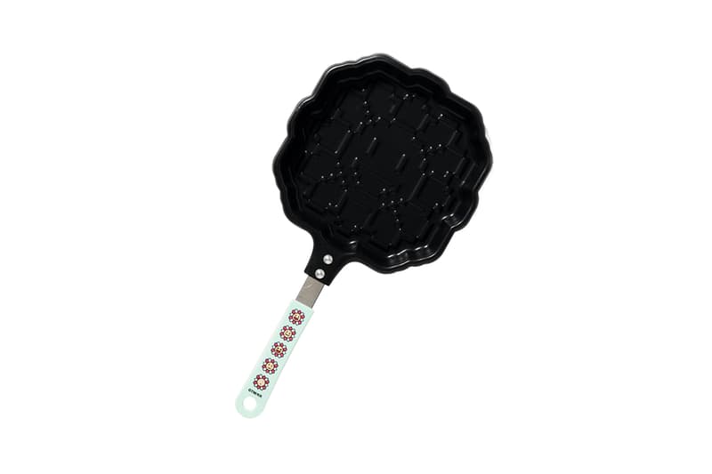 Takashi Murakami Smart Magazine NFT Pancake Pan Collaboration Release News Side View