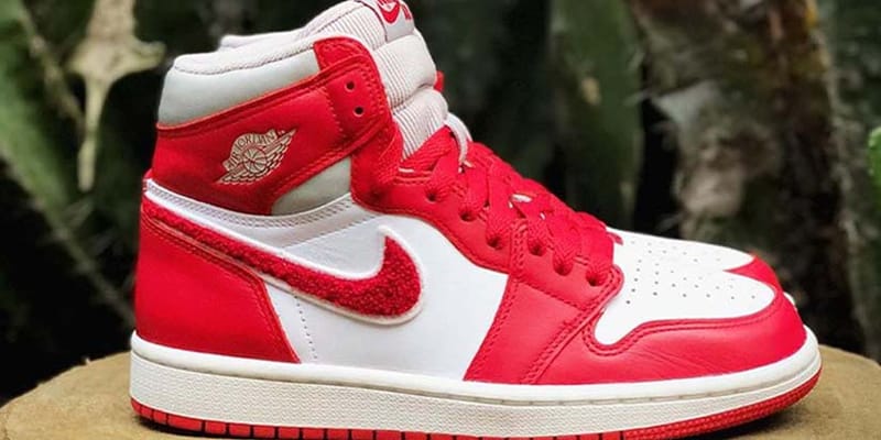 women red air jordan 1