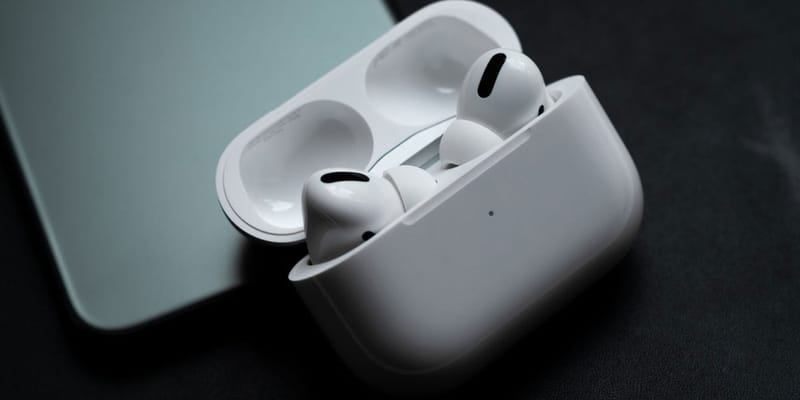 Apple AirPods Pro 2 to Feature Sound-Emitting Case | HYPEBAE