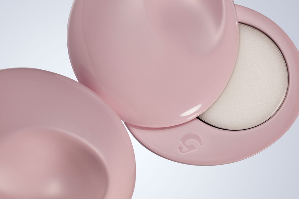 Dallasites, here's why you never toss out the Glossier Pink Bubble