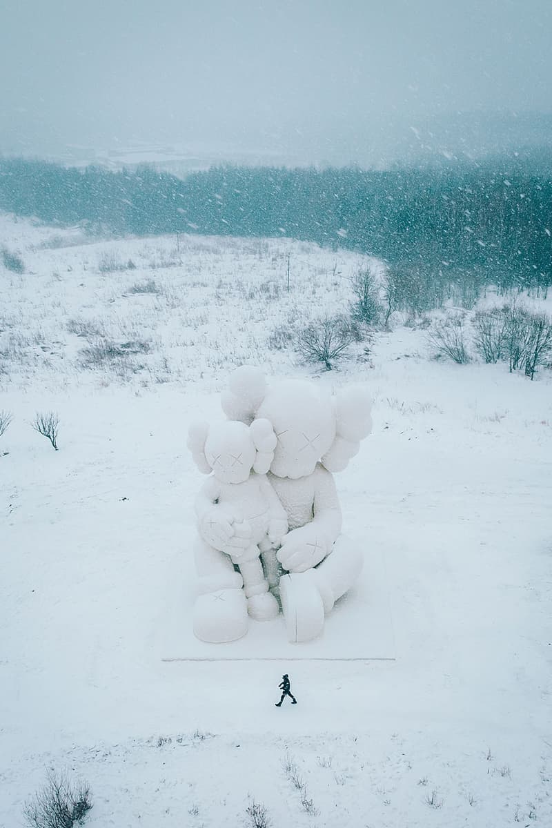 KAWS HOLIDAY COMPANION China Changbai Jilin Sculpture Installation Snow