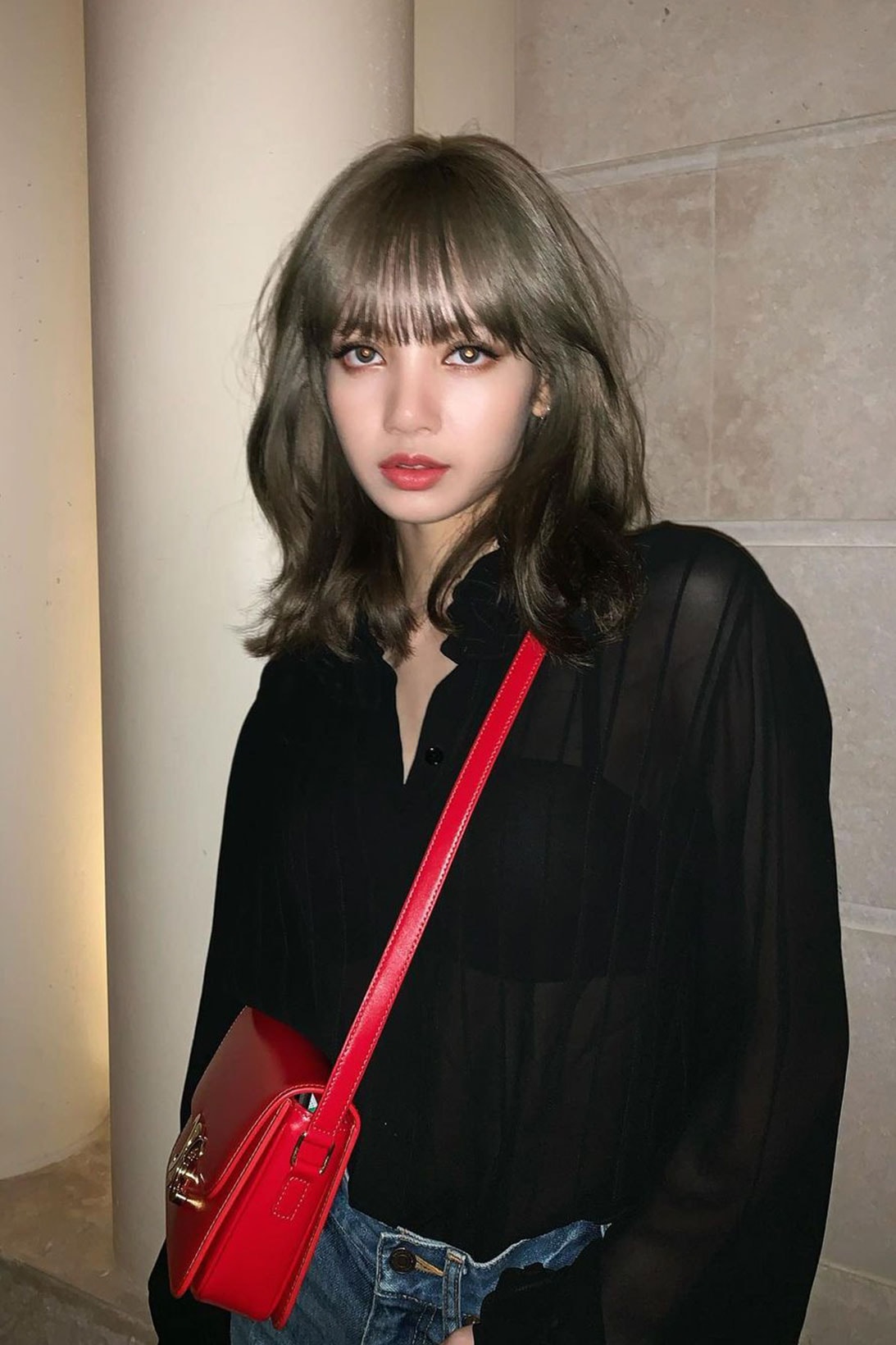 BLACKPINK Lisa Red Outfit