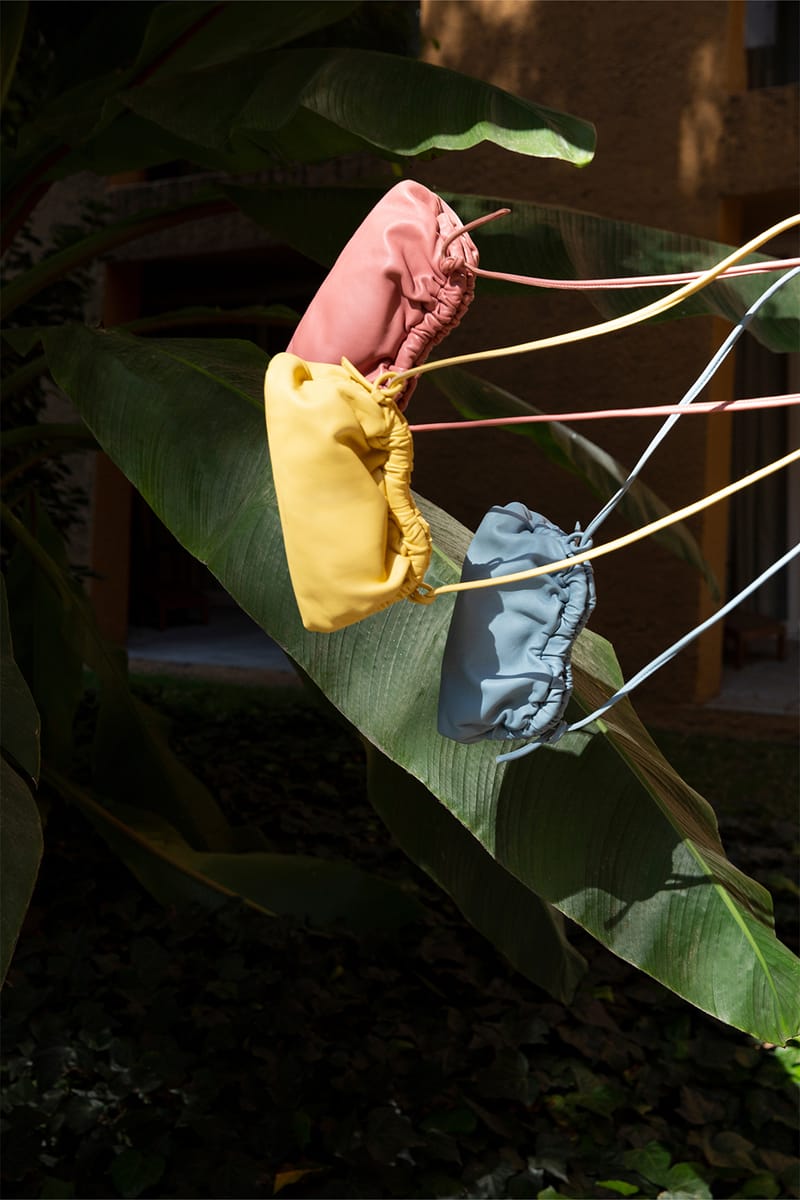 mansur gavriel cloud lambskin clutch