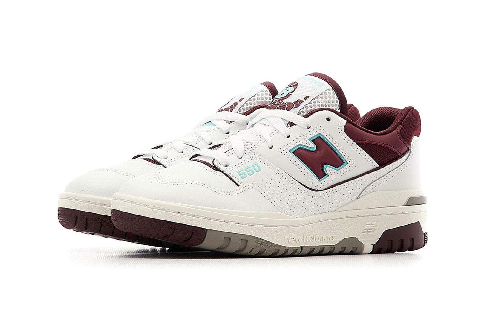 New balance 550 Sneakers Burgundy Blue Product Shot