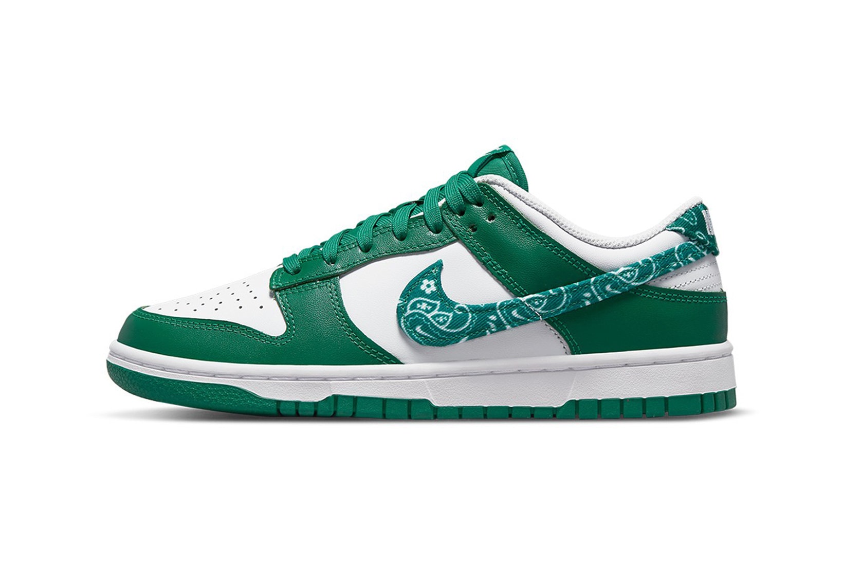 Nike Dunk Low Green Paisley Sneakers Lateral View