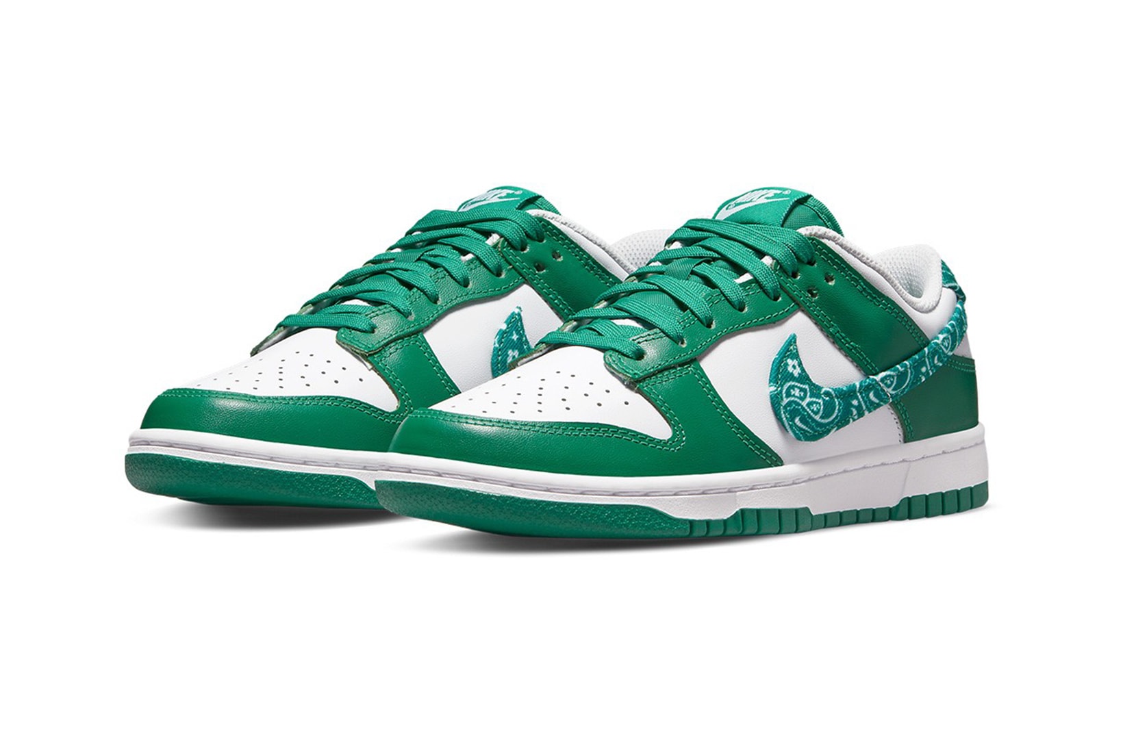 Nike Dunk Low Green Paisley Sneakers Product Shot