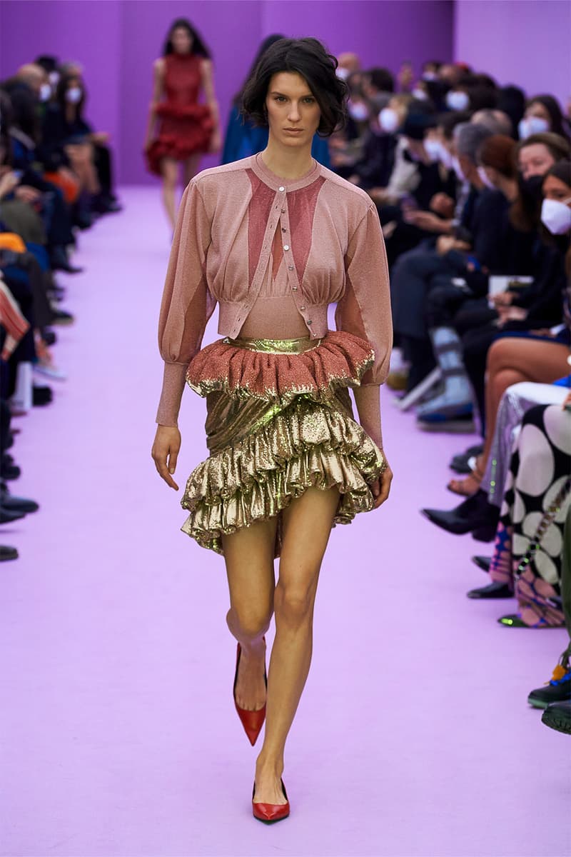 Paco Rabanne Fall 2022 Collection Runway Show Knitwear Dresses Skirts 