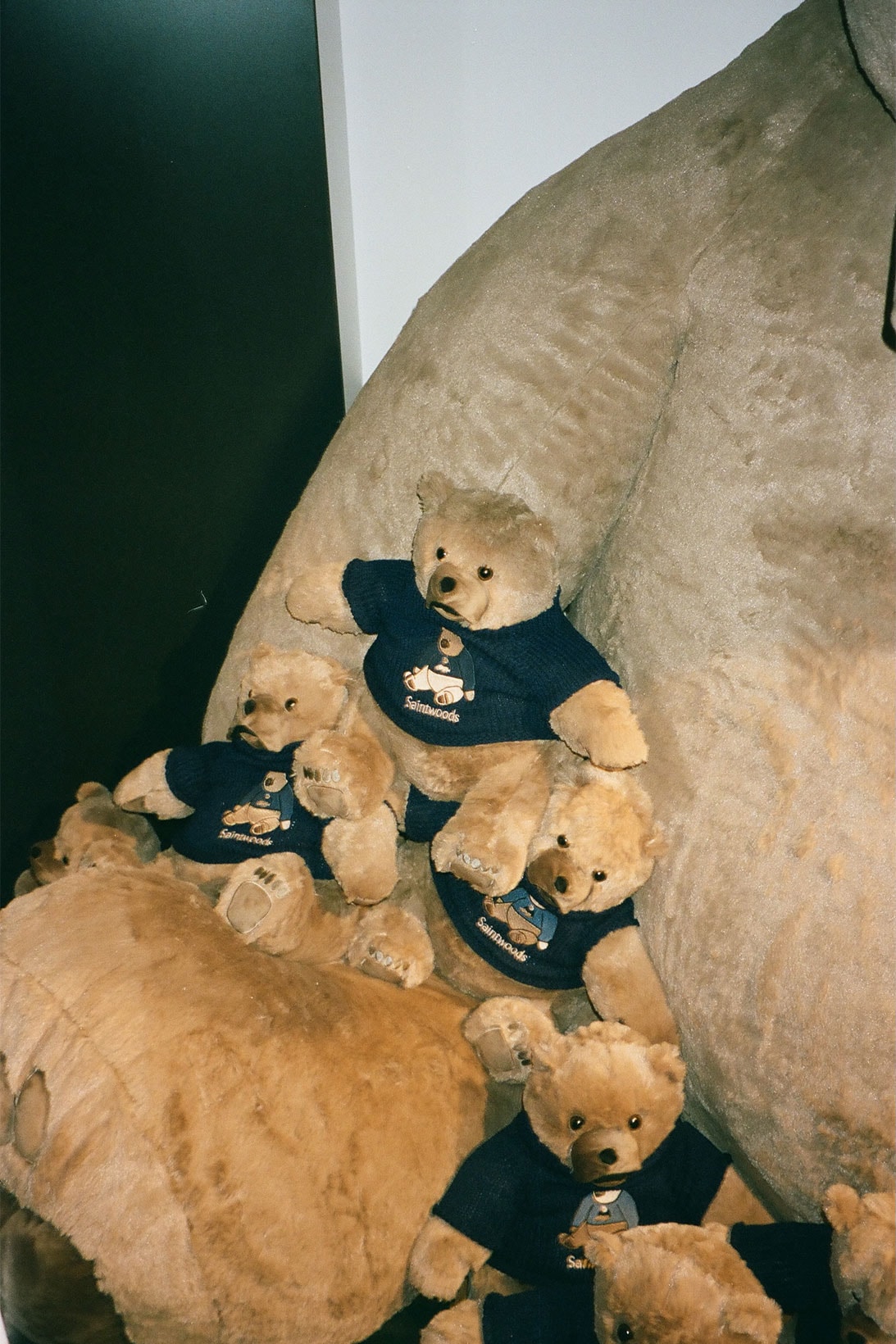 Saintwoods Paris Exclusives Collection Fashion Week Teddy Bear