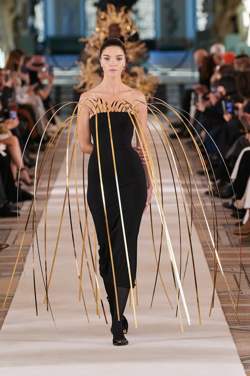 Schiaparelli Spring Summer Haute Couture Collection Runway Daniel Roseberry Images