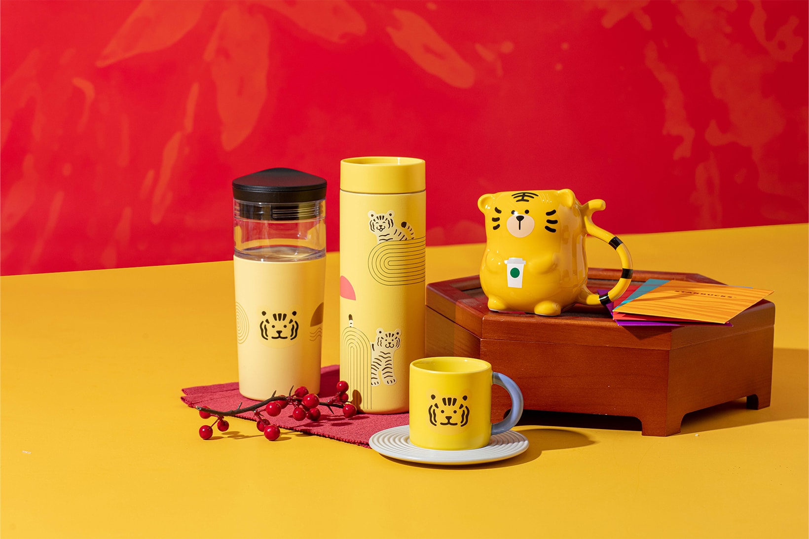 My Travel Mug Collection {Updated 2020} - Everyday Accounts