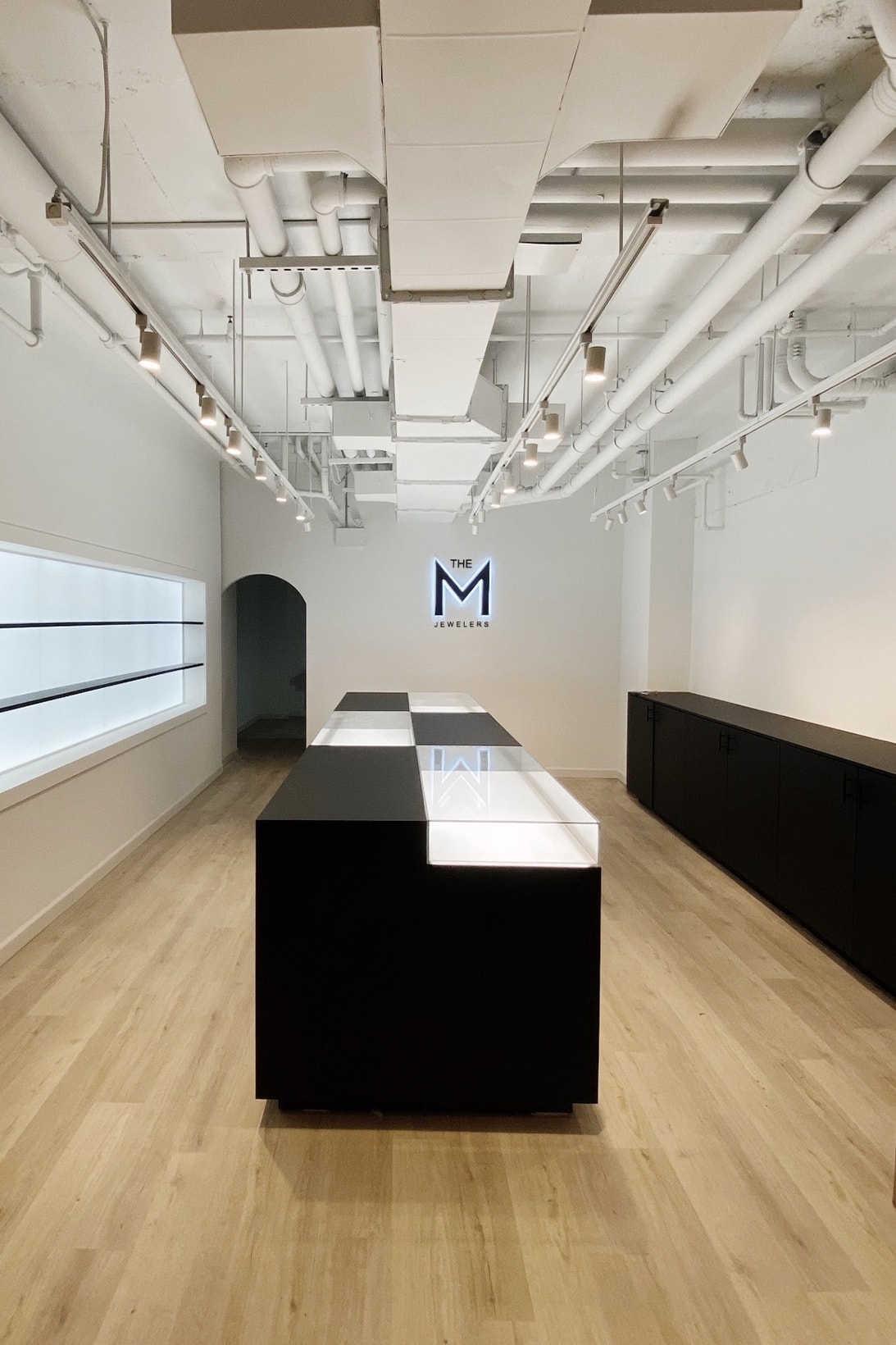 The M Jewelers NoLita Store New York Accessories Necklaces Earrings Valentine's Day Interior