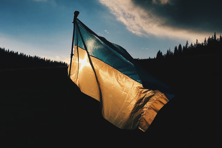 Airbnb To Offer Free, Short-Term Housing to up to 100,000 Refugees Fleeing Ukraine