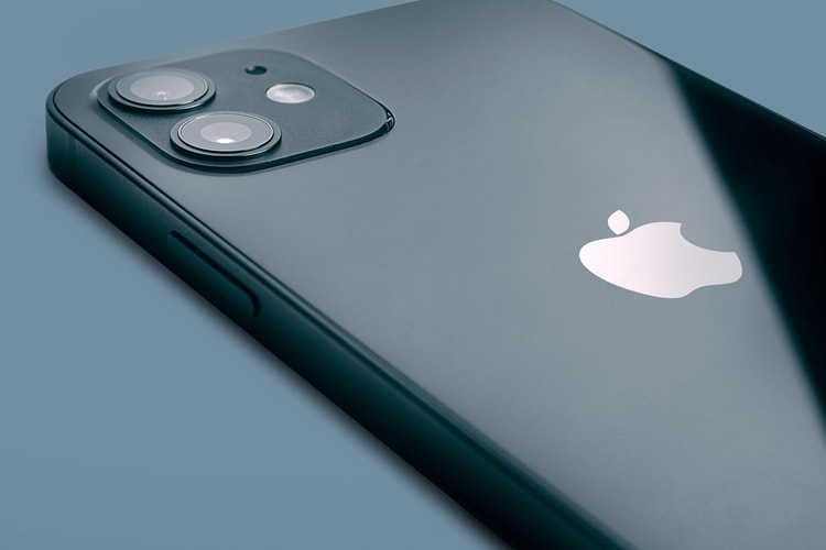 Apple Is Reportedly Working on a 20-Inch Foldable Device