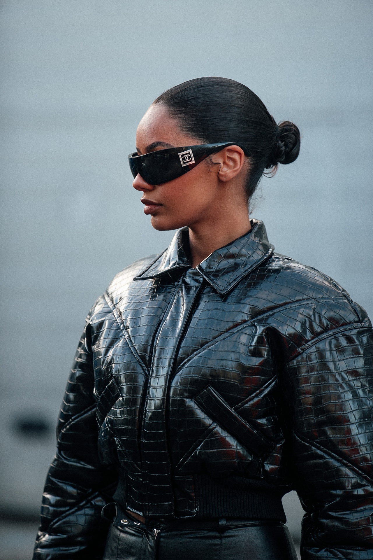 Copenhagen Fashion Week FW22 Fall Winter 2022 Street Style Influencer Black Jacket Sunglasses