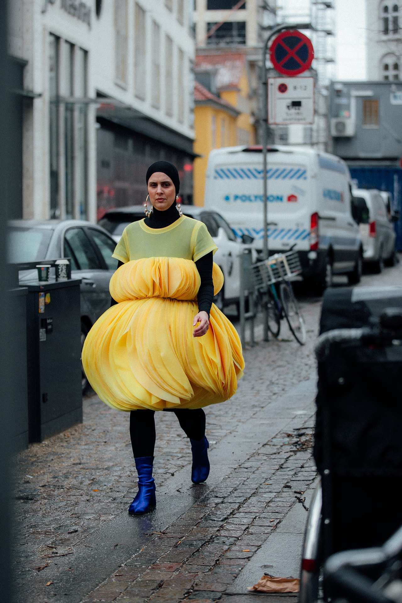 Copenhagen Fashion Week FW22 Fall Winter 2022 Street Style Influencer Yellow Dress