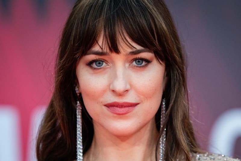 dakota johnson marvel movie madame web cast role film spider-man spin-off