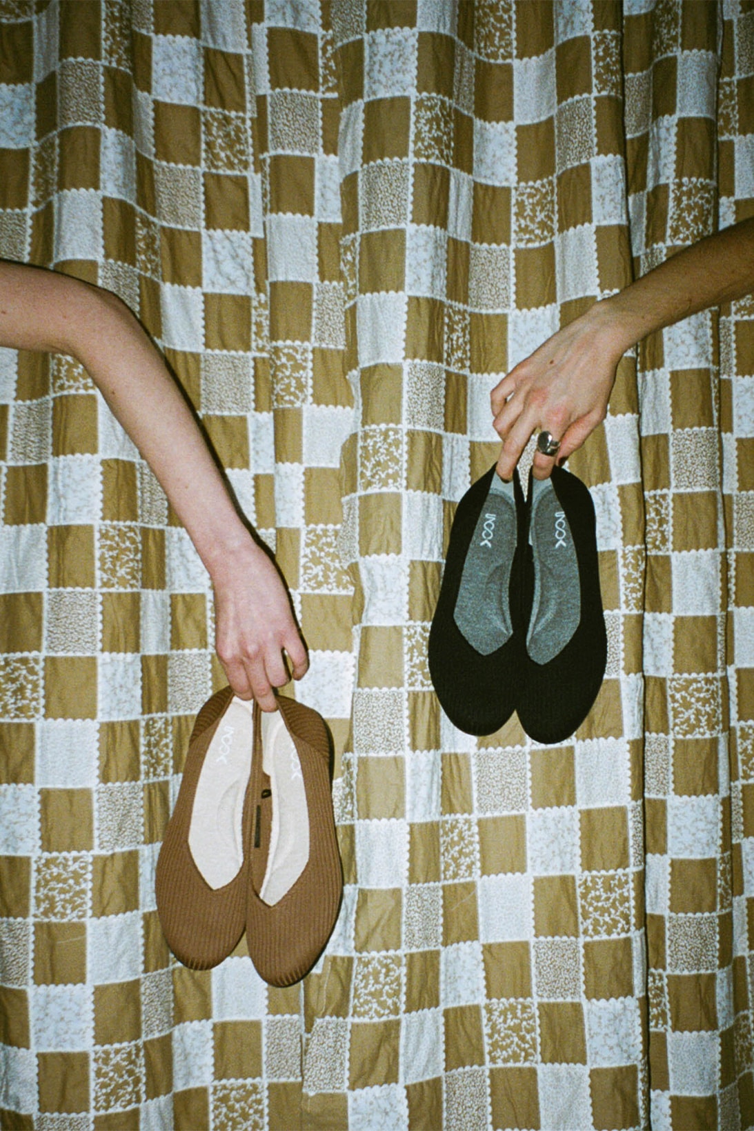 Inooknit "Desert" Collection Flats Shoes Lookbook Product Shot Brown Black