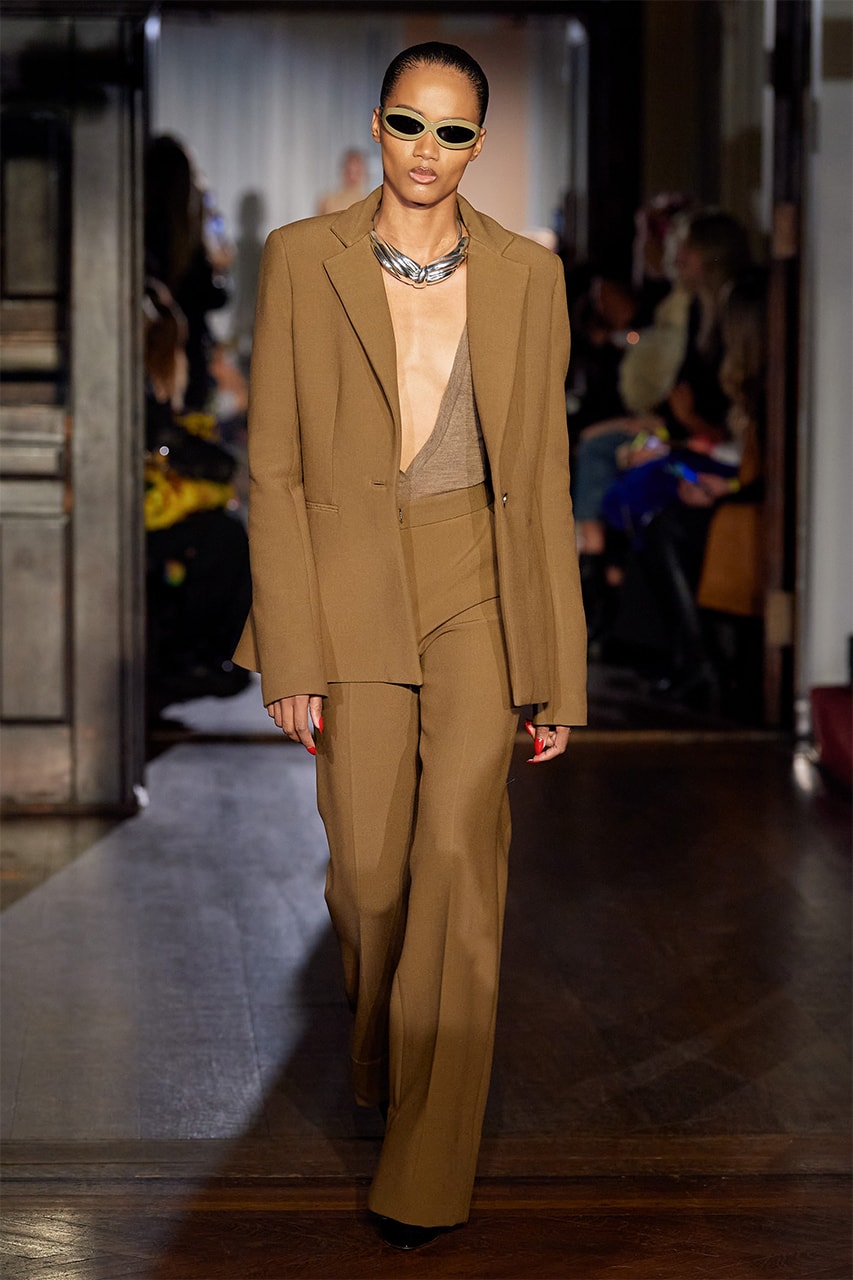 julia fox laquan smith fall/winter 2022 ready to wear collection 