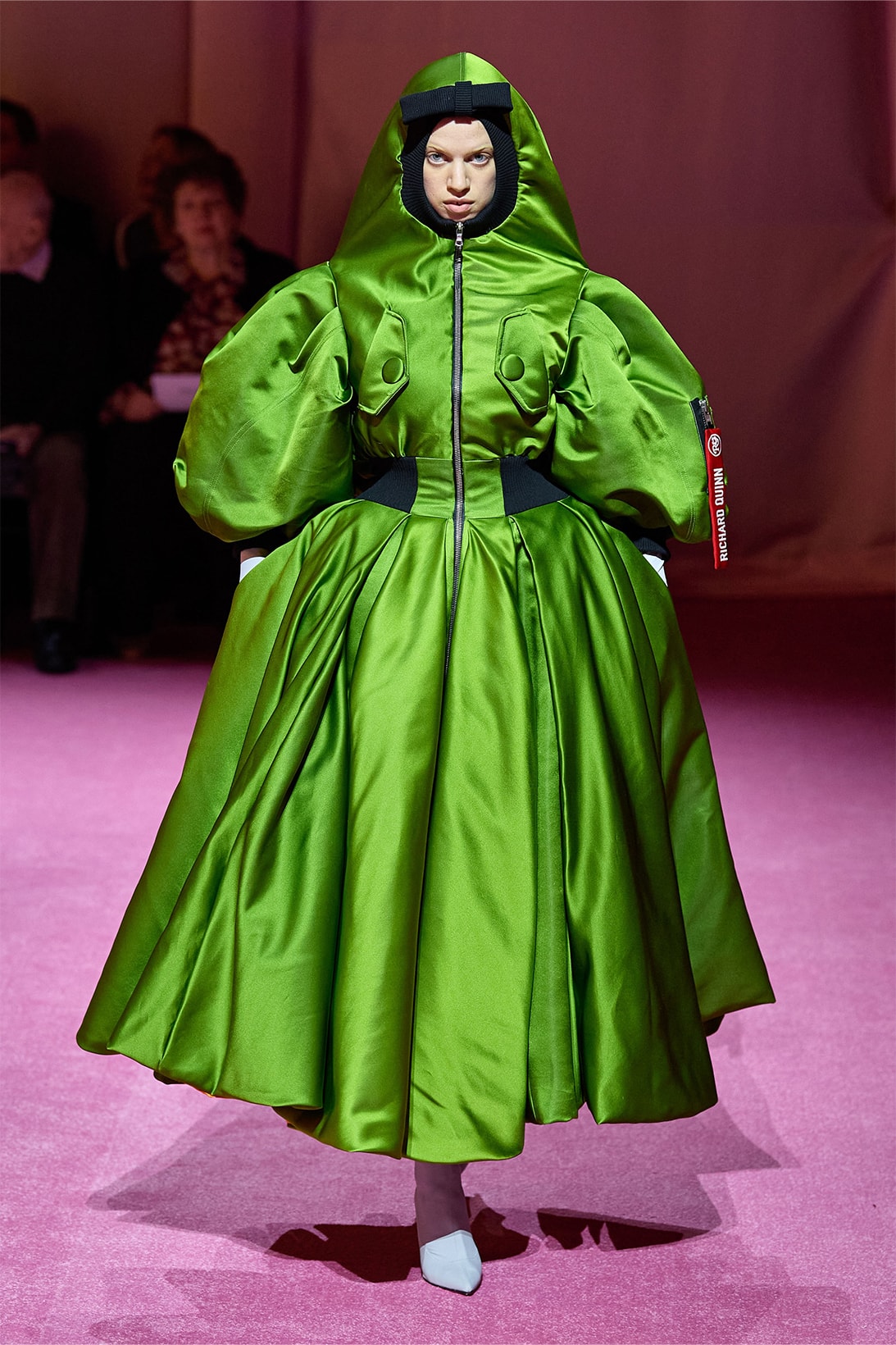 Richard Quinn Fall 2022 Collection London Fashion Week Outerwear Dresses Runway Images
