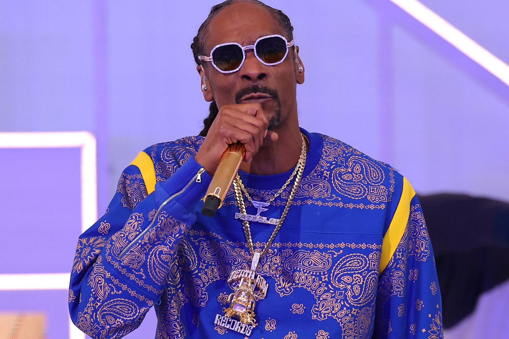 Snoop Dogg NFT Death Row Records Label Rapper Super Bowl Halftime Show Performance 