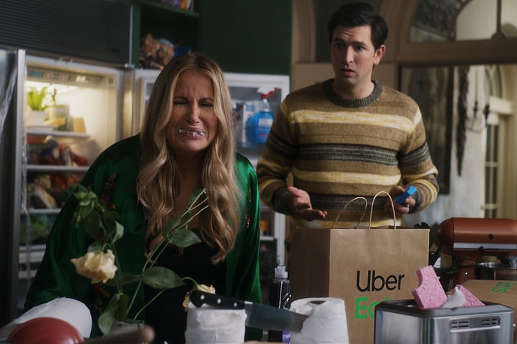 Jennifer Coolidge Eats Lipstick in Uber Eats' 2022 Super Bowl Ad