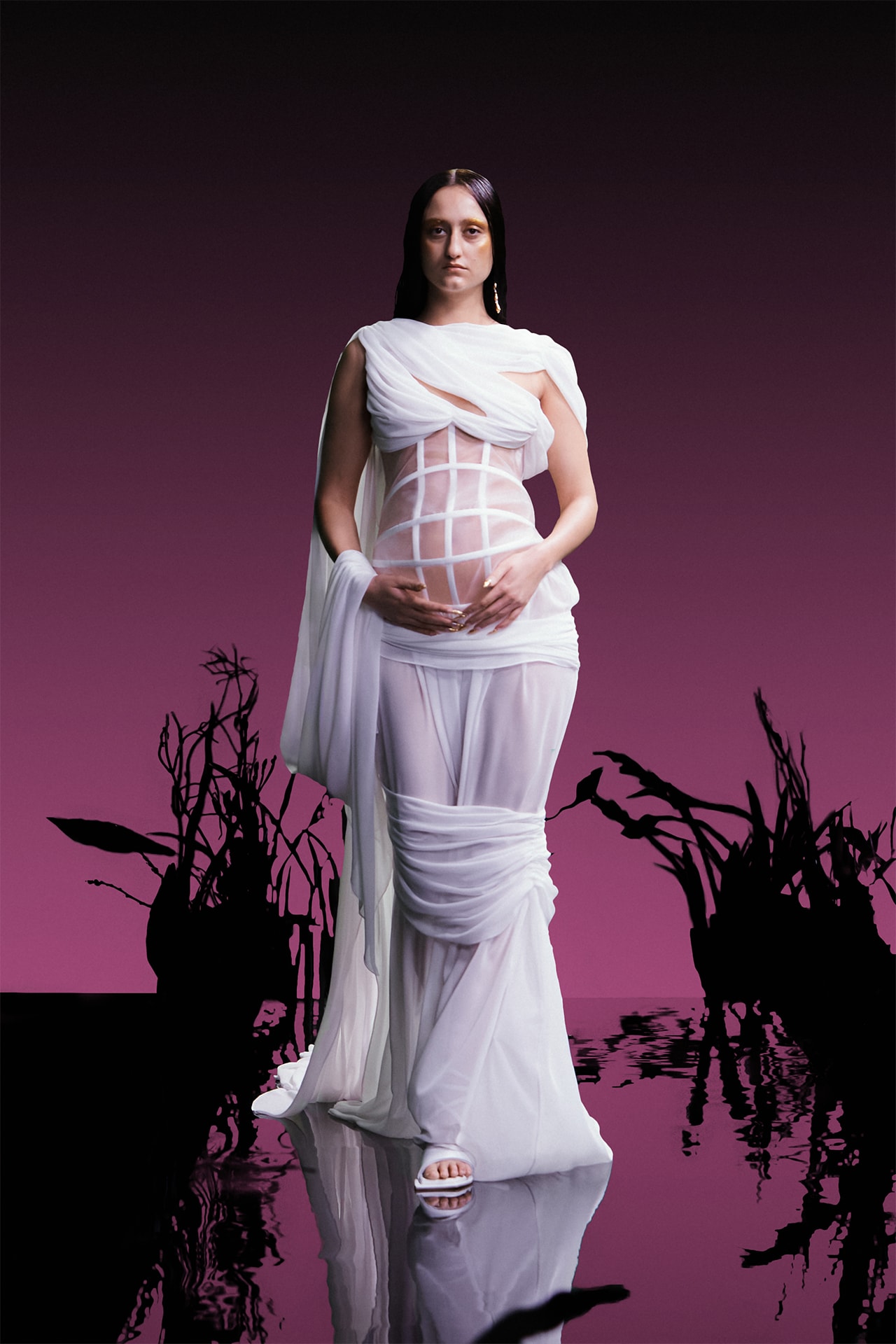 Di Petsa Reveals Maternity Corsets for FW22