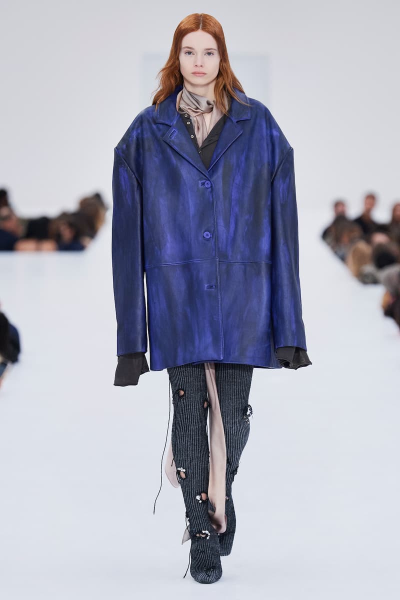 Acne Studios Fall Winter FW22 Collection Runway Show Paris Fashion Week PFW