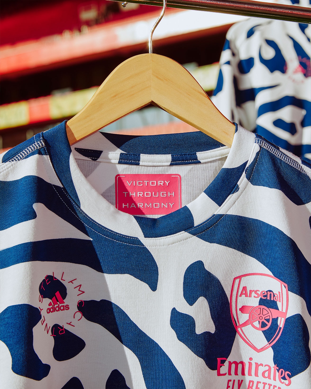 Stella McCartney designs jerseys for Arsenal Women's FC