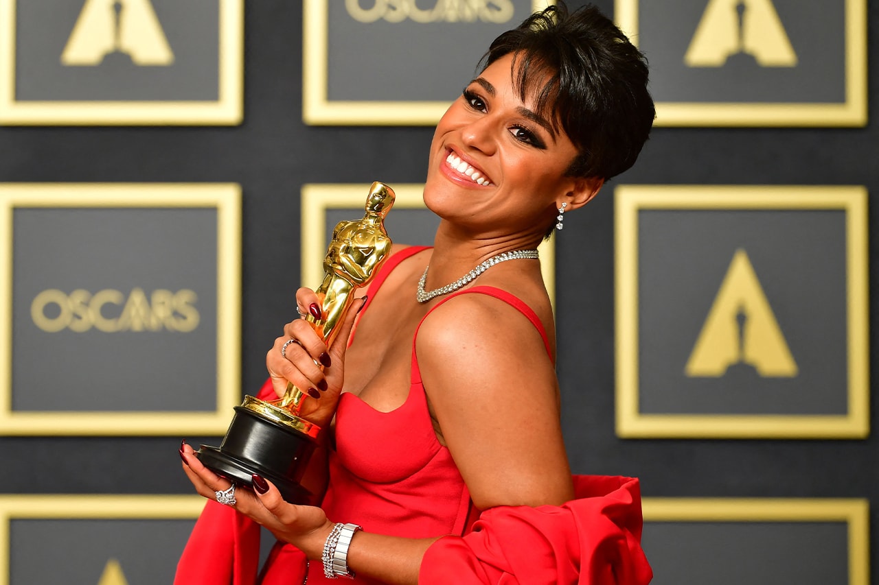 Ariana DeBose, LGBTQ+ Actor Makes History as First Queer Woman of Color to Win Oscar