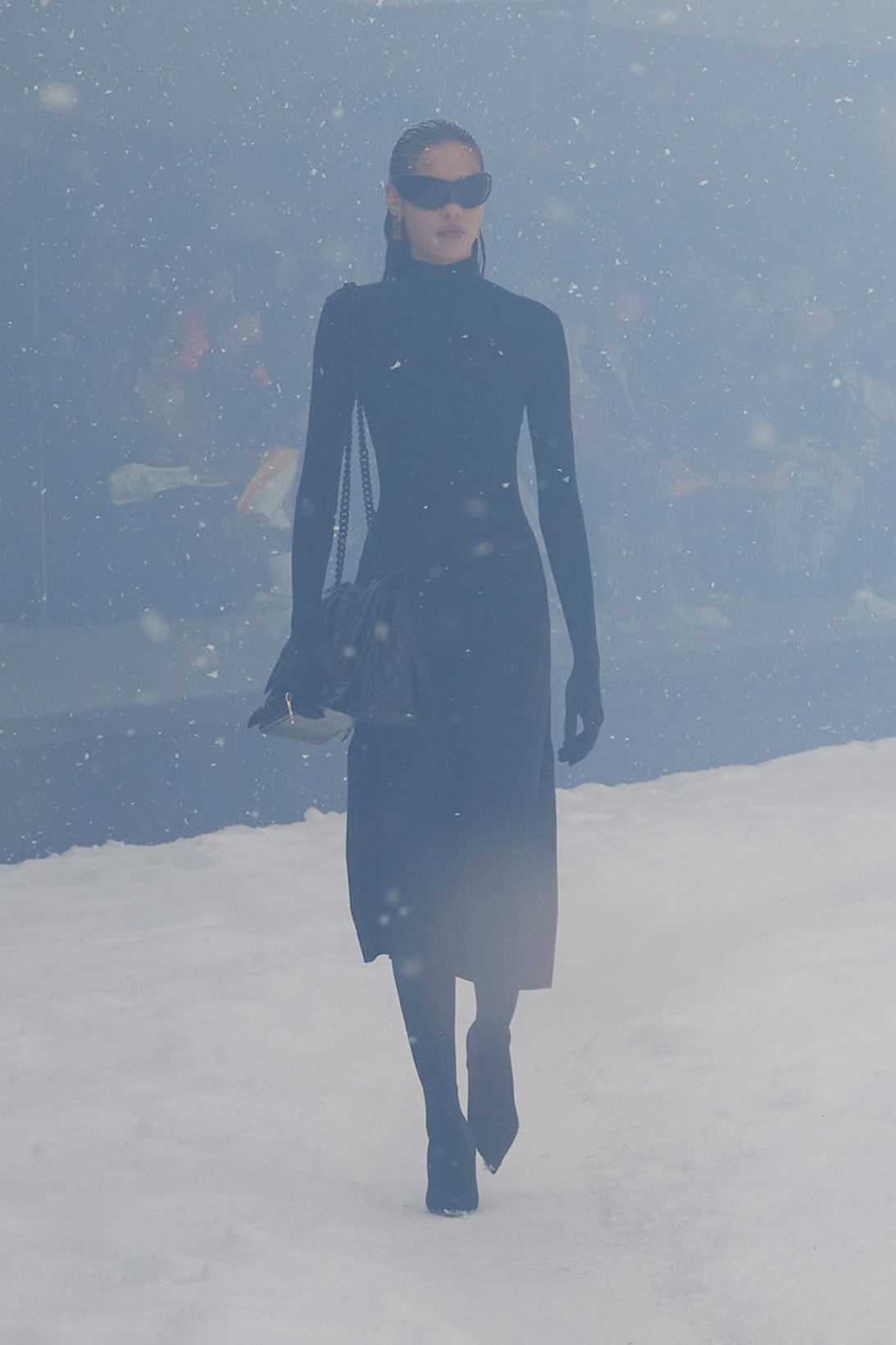 Balenciaga Fall Winter 360 Collection Snowy Apocalyptic Demna Gvasalia Ukraine Show Images