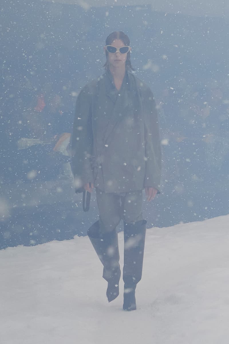 Balenciaga Fall Winter 360 Collection Snowy Apocalyptic Demna Gvasalia Ukraine Show Images