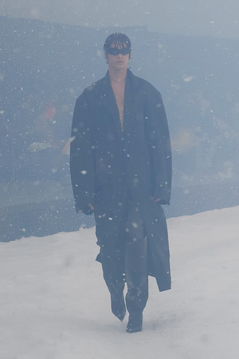 Balenciaga Fall Winter 360 Collection Snowy Apocalyptic Demna Gvasalia Ukraine Show Images