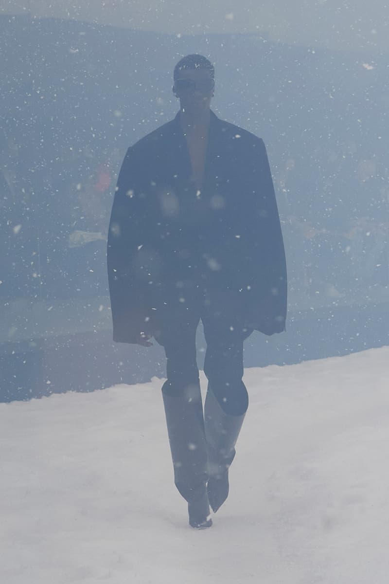 Balenciaga Fall Winter 360 Collection Snowy Apocalyptic Demna Gvasalia Ukraine Show Images