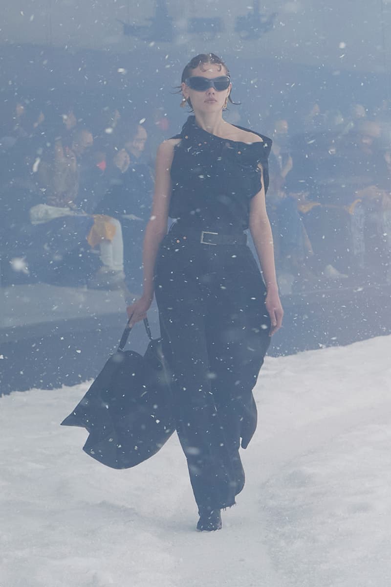 Balenciaga Fall Winter 360 Collection Snowy Apocalyptic Demna Gvasalia Ukraine Show Images