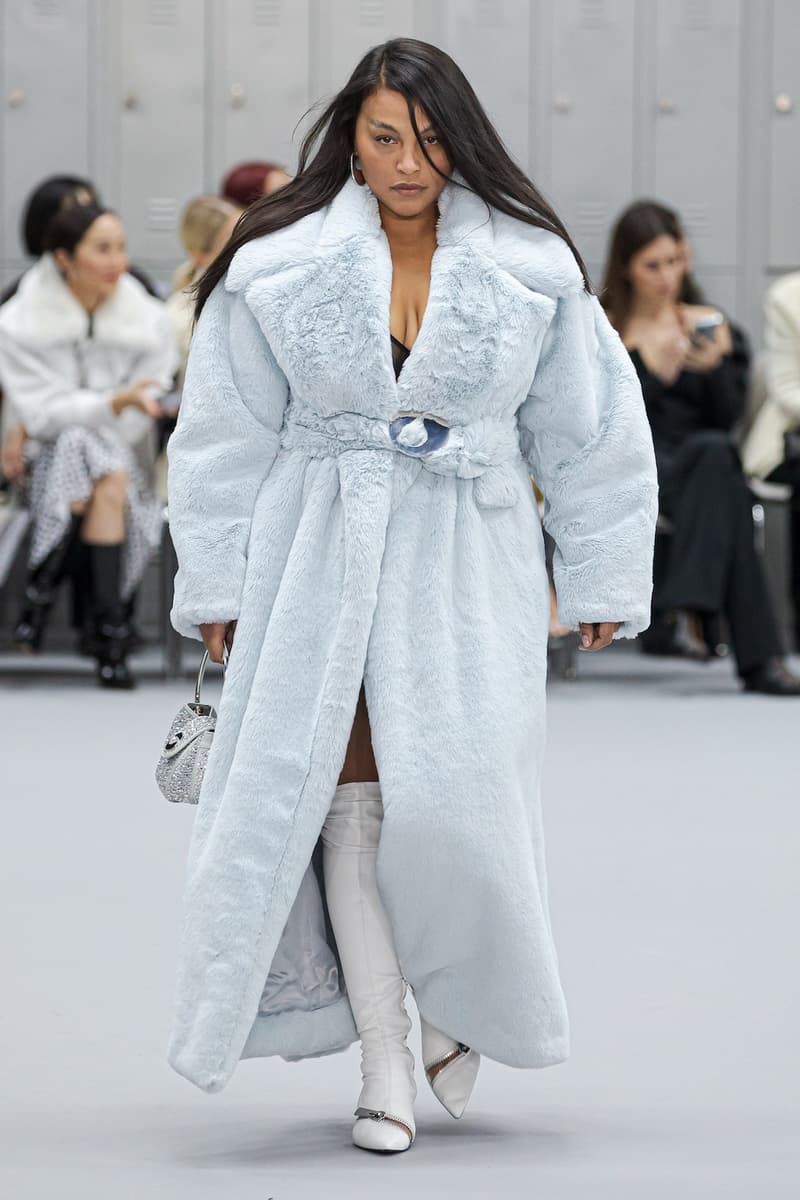 Coperni FW22 Runway Show Paris Fashion Week Gigi Hadid