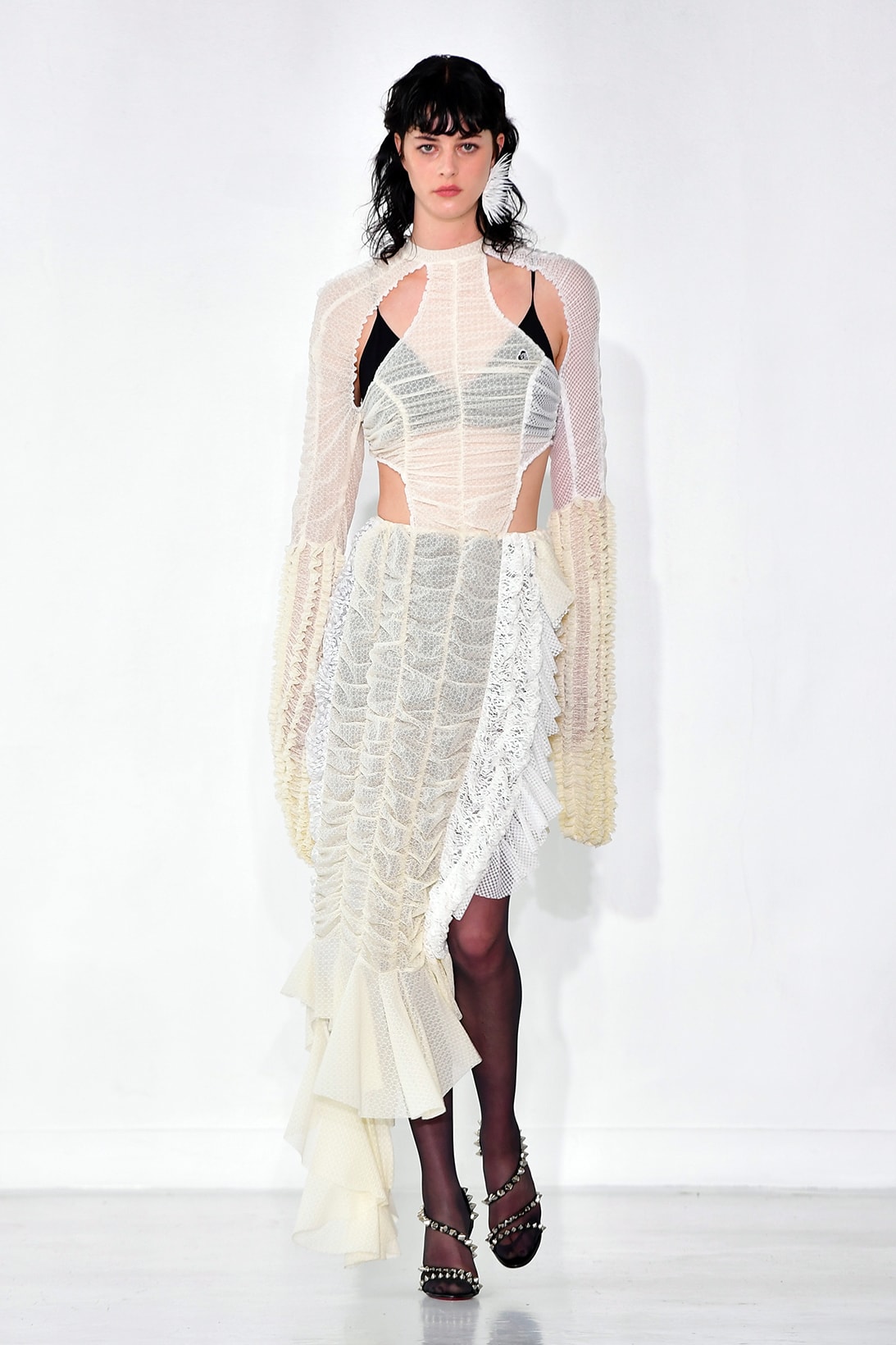 Ester Manas Fall Winter Collection Size Inclusivity Cut-Outs Fashion Week Runway Show Photos White Ruffled Dress