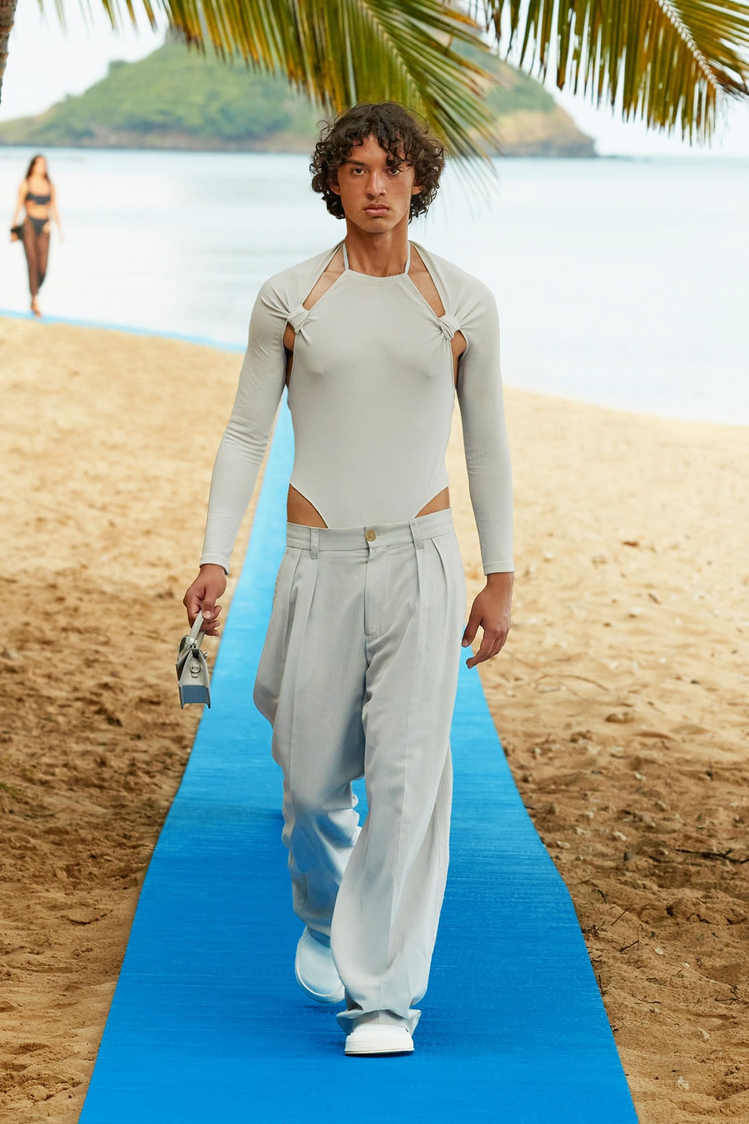 Jacquemus Spring Summer Le Splash Hawaii Runway Show Collection Images
