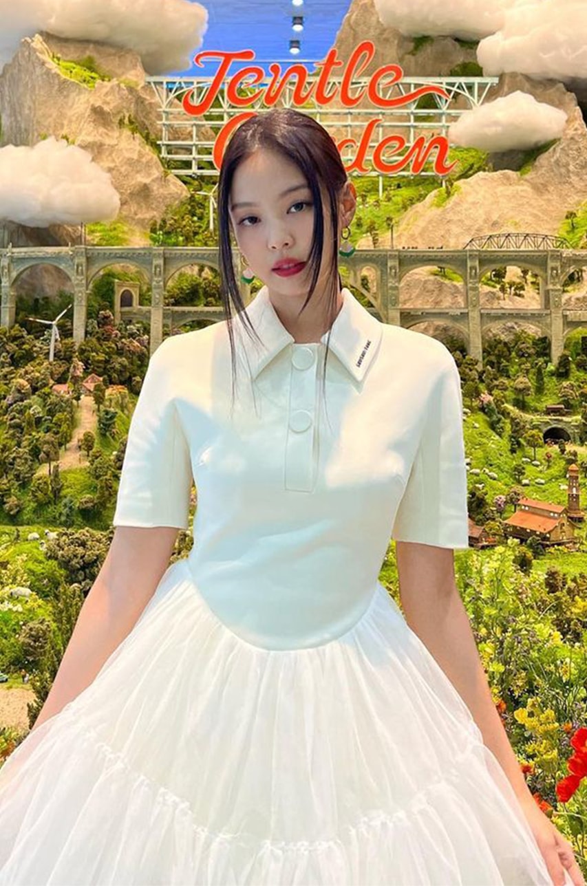 Jennie Blackpink Gentle Monster Jentle Garden White Dress Cloud Nails Manicure K-pop Singer Star Artist
