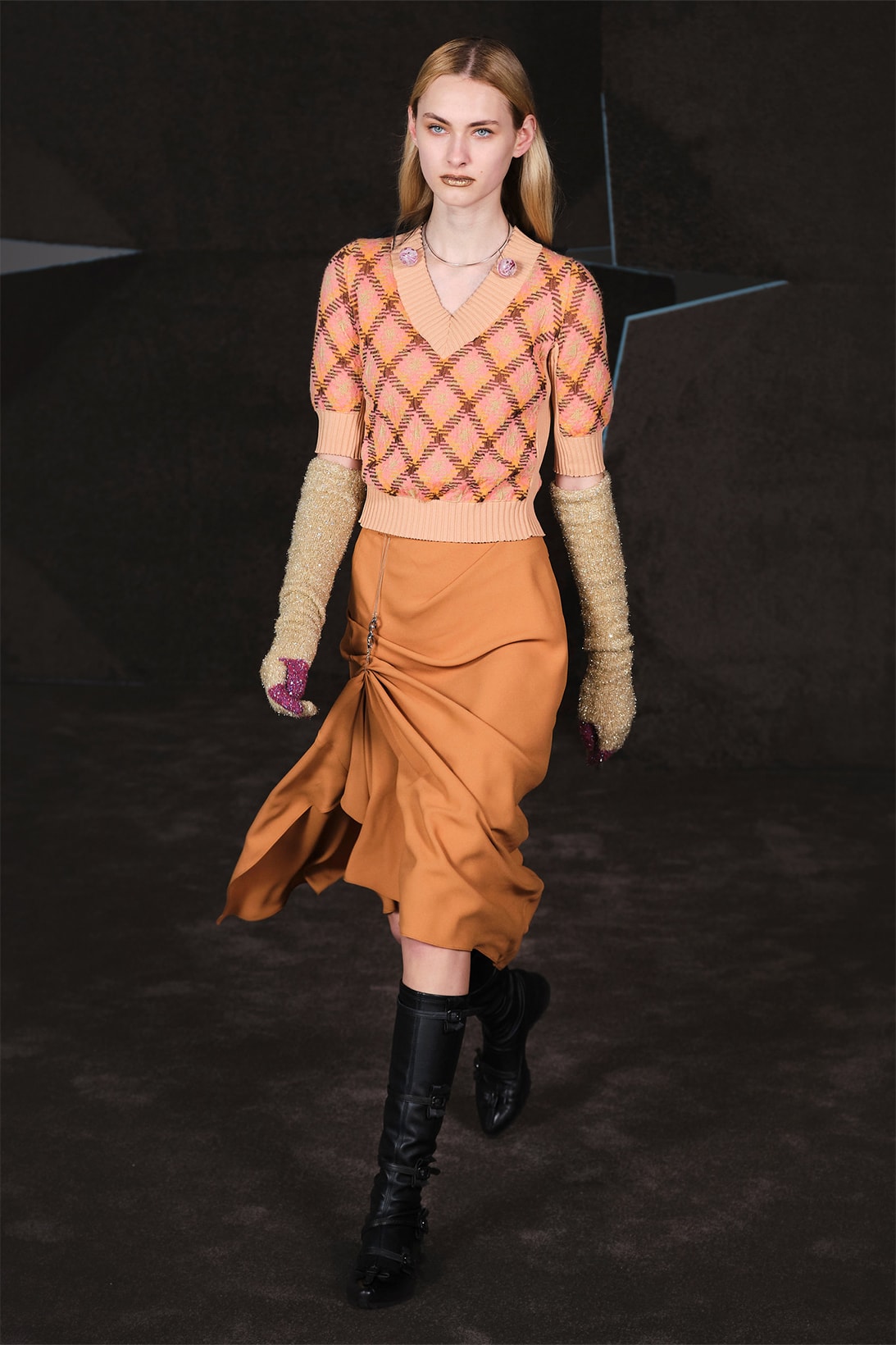 Kiko Kostadinov Fall Winter Collection Paris Fashion Week Runway Show Photos Knitwear Skirt Orange