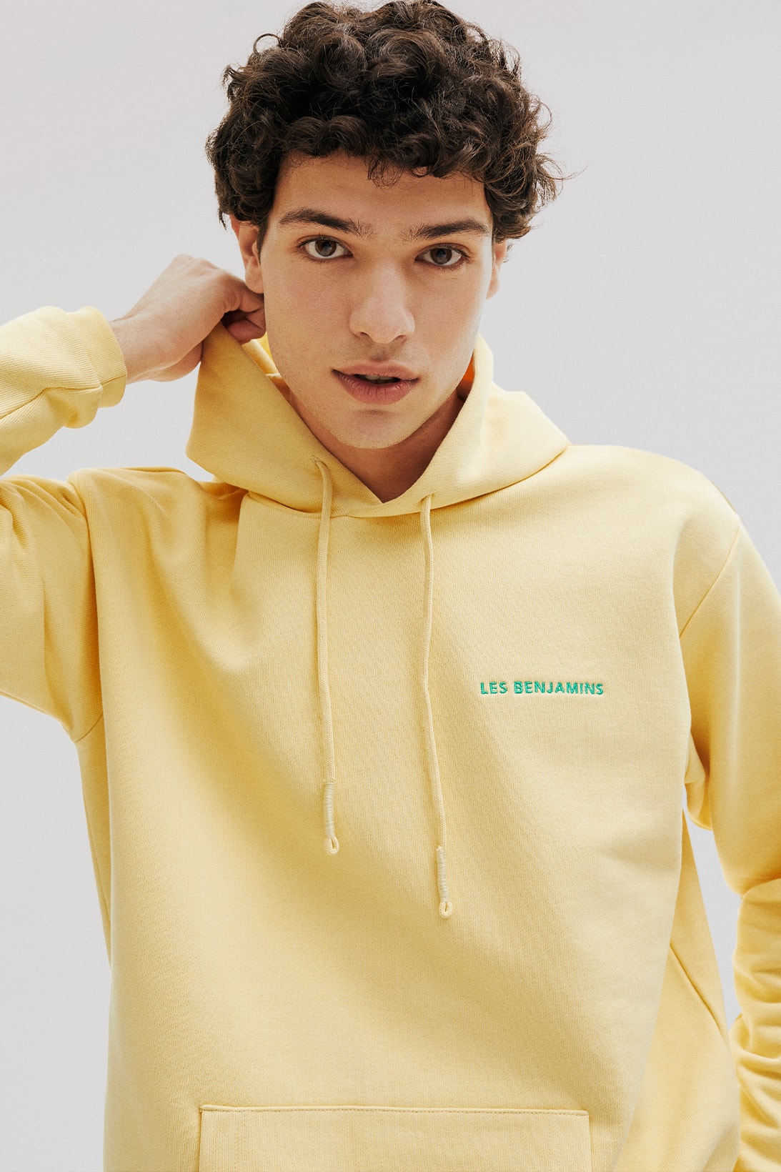 Les Benjamins "Essentials 4.0" Collection Streetwear Hoodies Front Yellow