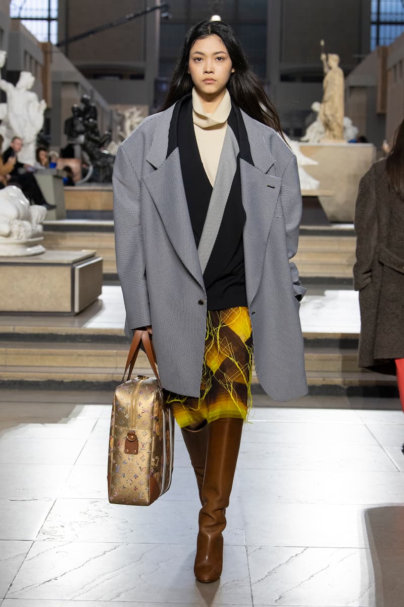 Louis Vuitton FW22 Runway Fall Winter 2022 Paris Fashion Week